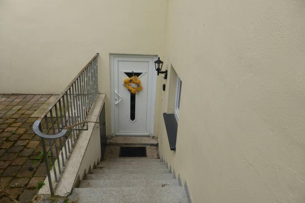 Wunderschone Komplett Neu Eingerichtete Wohnung Emmerthal エクステリア 写真